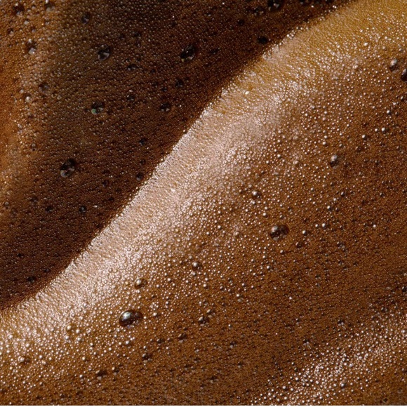 St. Tropez Self Tan Dark Bronzing Mousse - Picture 4 of 4